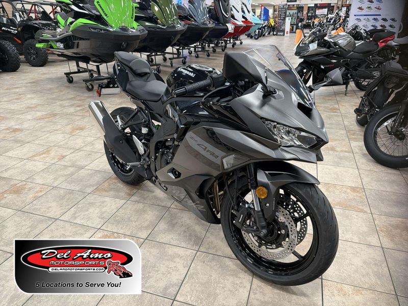 New 2026 Kawasaki NINJA ZX-6R 