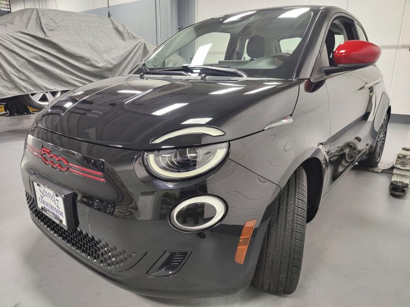 2024 Fiat 500e INSPI(RED)Image 7