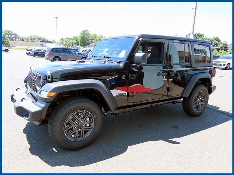 2024 Jeep Wrangler Sport SImage 1