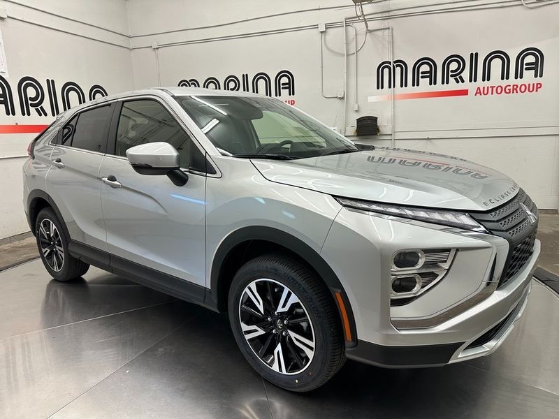 2024 Mitsubishi Eclipse Cross SEImage 1