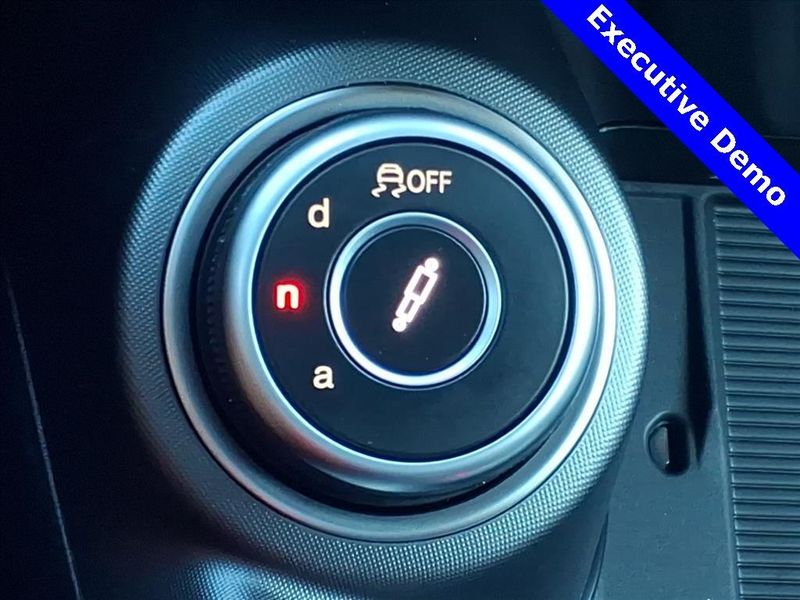 New 2025 Alfa Romeo Tonale AwdImage 25