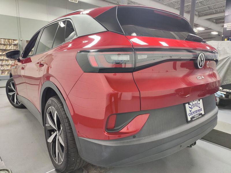 2023 Volkswagen ID.4 Pro S AWD 82kW w/Glass RoofImage 12