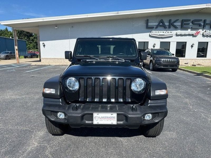 2020 Jeep Wrangler Unlimited Sport SImage 2