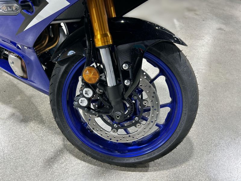 New 2025 Yamaha YZF-R7 Image 18