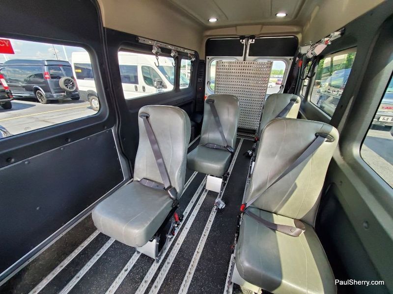 2017 RAM ProMaster 2500 High RoofImage 19