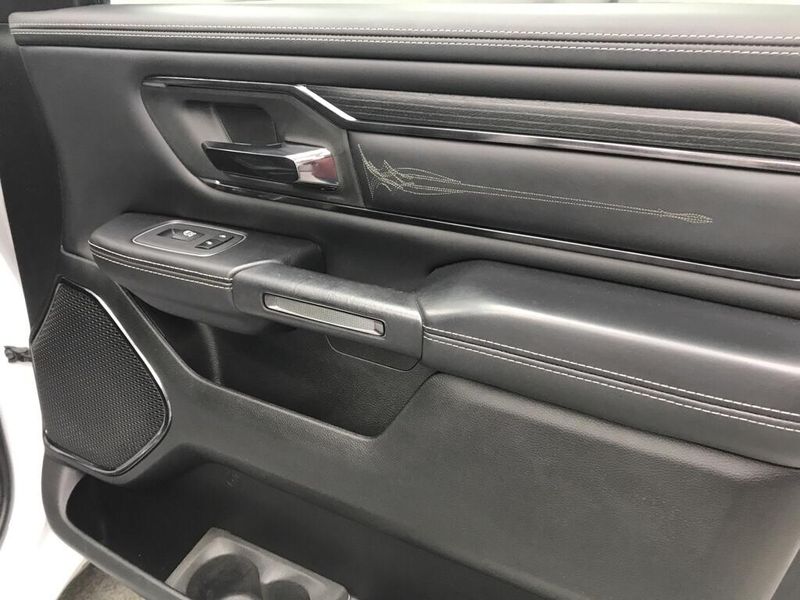 Used 2023 RAM 1500 LimitedImage 25
