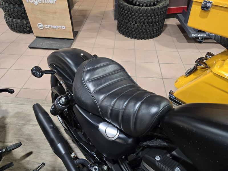 USED 2022 HARLEY SPORTSTER IRON 883 Image 6