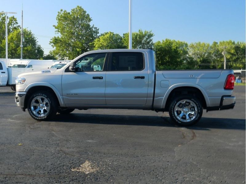 2025 RAM 1500 Big Horn Crew Cab 4x4 5