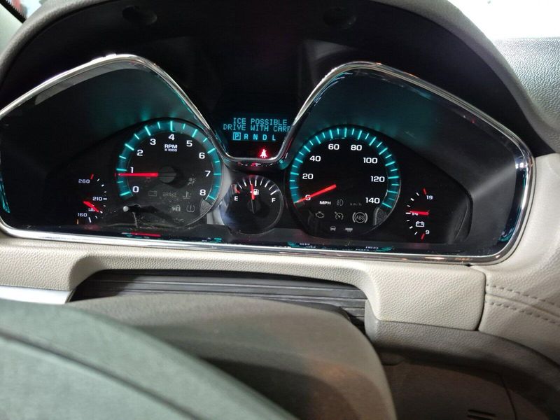 2016 Chevrolet Traverse LTImage 28