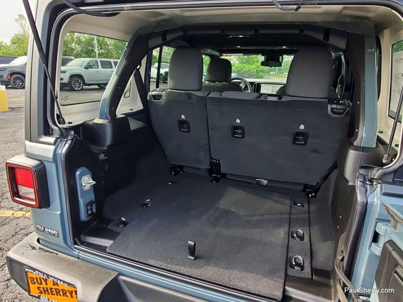 2025 Jeep Wrangler 4-door Sport SImage 12