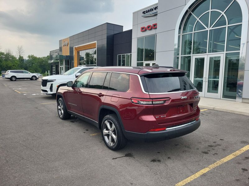 Used 2021 Jeep Grand Cherokee L LimitedImage 11