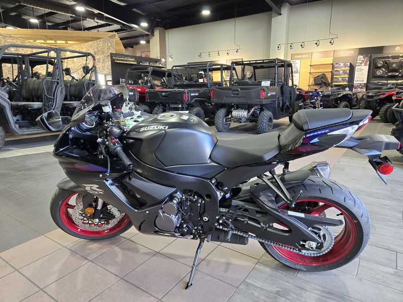 NEW 2026 SUZUKI GSXR600 Image 4