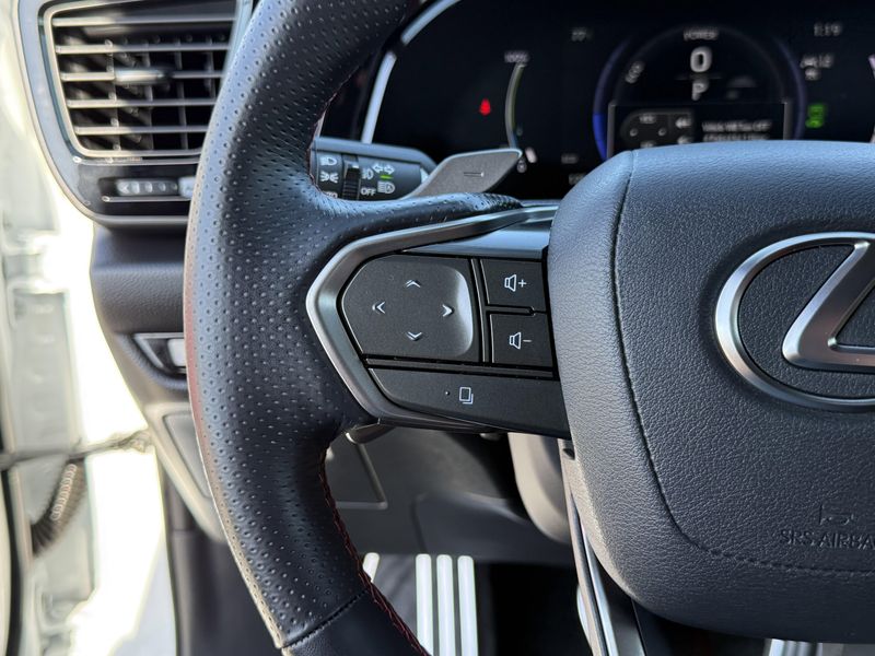 Used 2025 Lexus NX 450h+ F SPORT HandlingImage 23