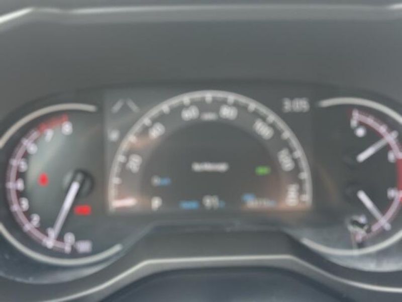 Used 2024 Toyota RAV4 XLEImage 15