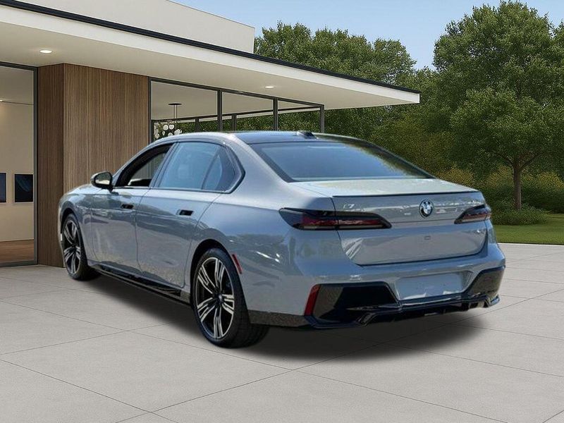 Used 2023 BMW i7 xDrive60Image 12