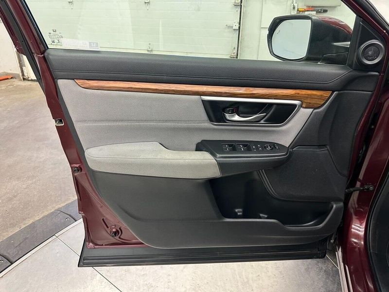 2019 Honda CR-V EXImage 18