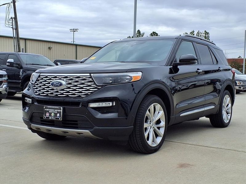 Used 2022 Ford Explorer PlatinumImage 5