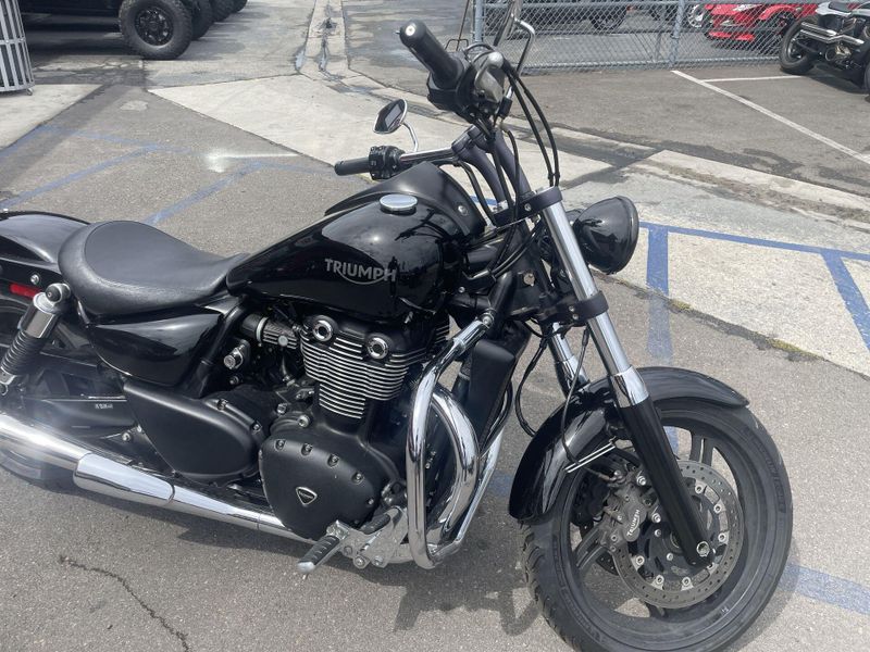 Used 2016 Triumph THUNDERBIRD STORM ABS A1 Image 13