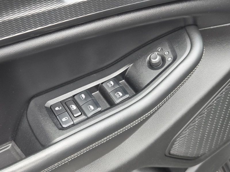 Used 2024 Jeep Grand Cherokee L Laredo X 4x2