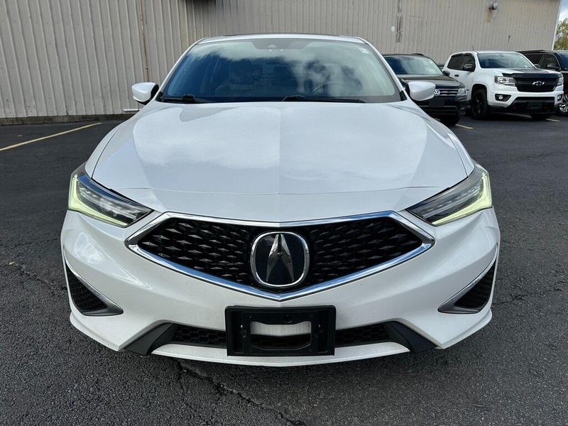 2019 Acura ILX Technology PackageImage 11