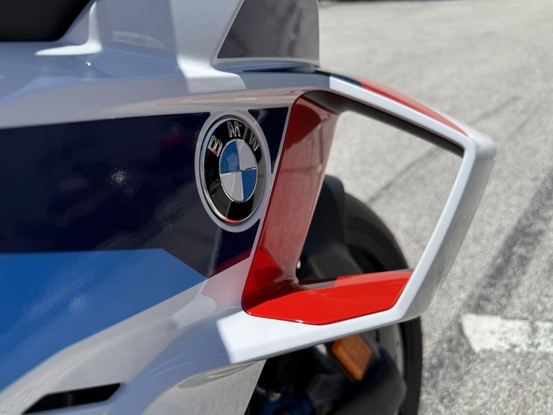 New 2025 BMW S 1000 RR 