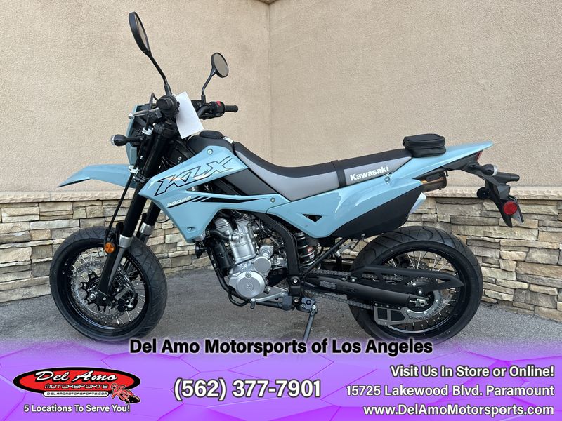 2024 Kawasaki KLX300GRFNL-GY1  in a BATTLE GRAY exterior color. Del Amo Motorsports of Los Angeles (562) 262-9181 delamomotorsports.com 