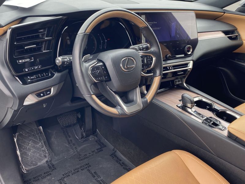 2023 Lexus RX 350 Premium PlusImage 17