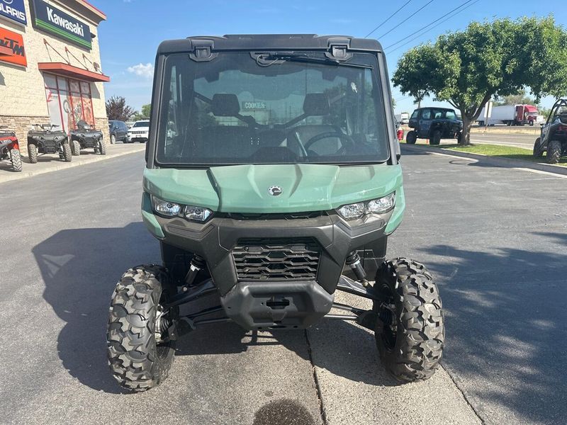 2025 Can-Am DEFENDER DPS CAB 65 HD9 