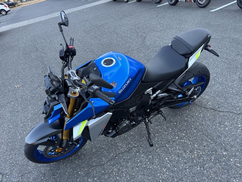 2023 Suzuki GSX - S - 1000 - METALLIC MITRON BLUE
