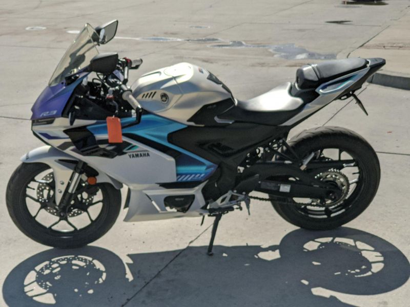 Used 2025 Yamaha YZF-R3 ABS CA Image 14