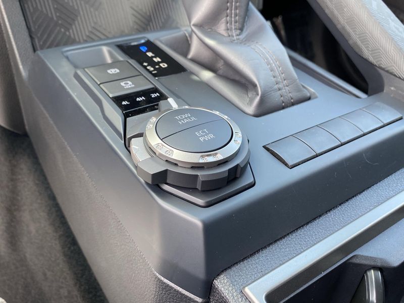 New 2025 Toyota Tacoma SR5Image 19