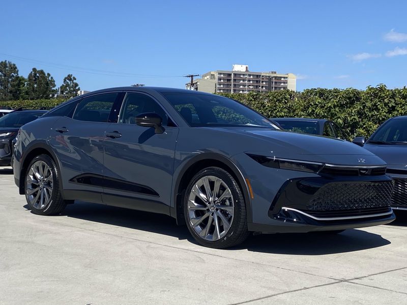 New 2026 Toyota Crown LimitedImage 2