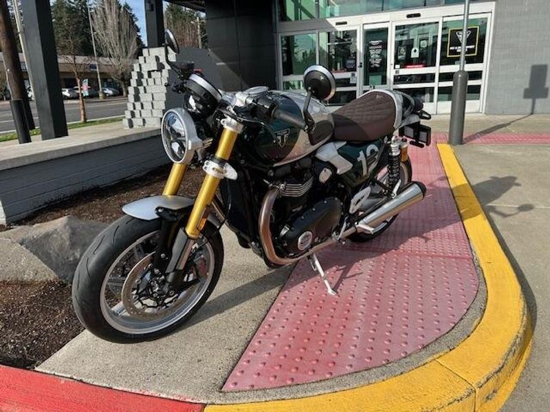 New 2027 Triumph SPEED TWIN 1200 CAFE RACER 