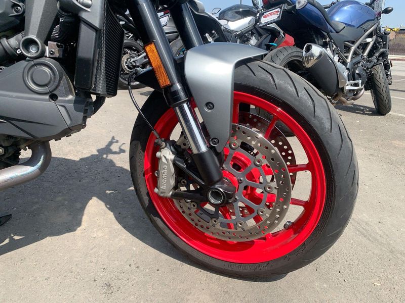 Used 2022 Ducati Monster 937 Image 10