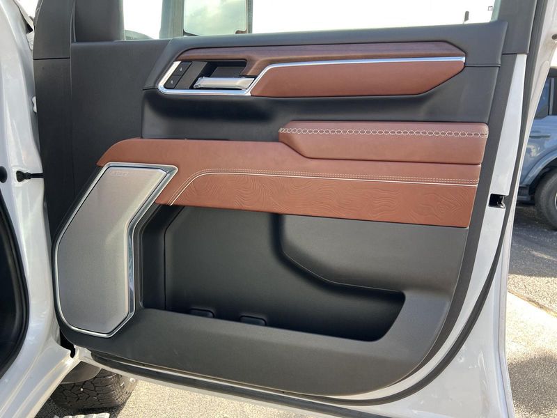 2024 Gmc Sierra HD Denali Ultimate photo 19