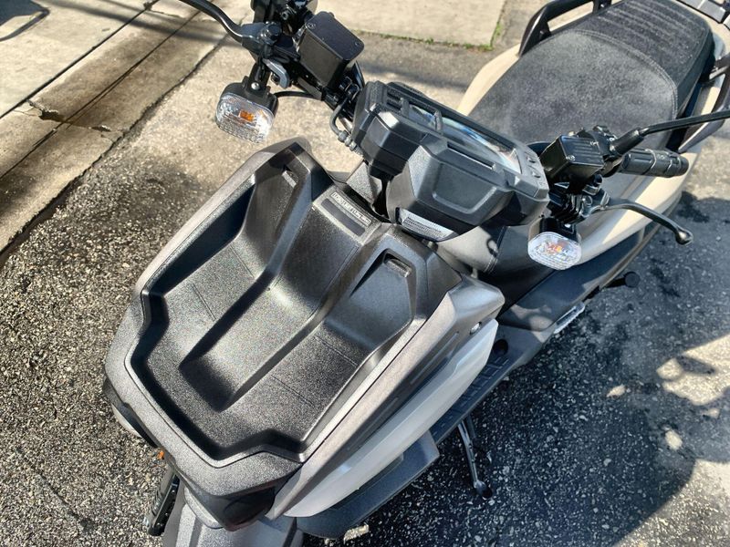 Used 2025 Yamaha ZUMA 125 Image 34