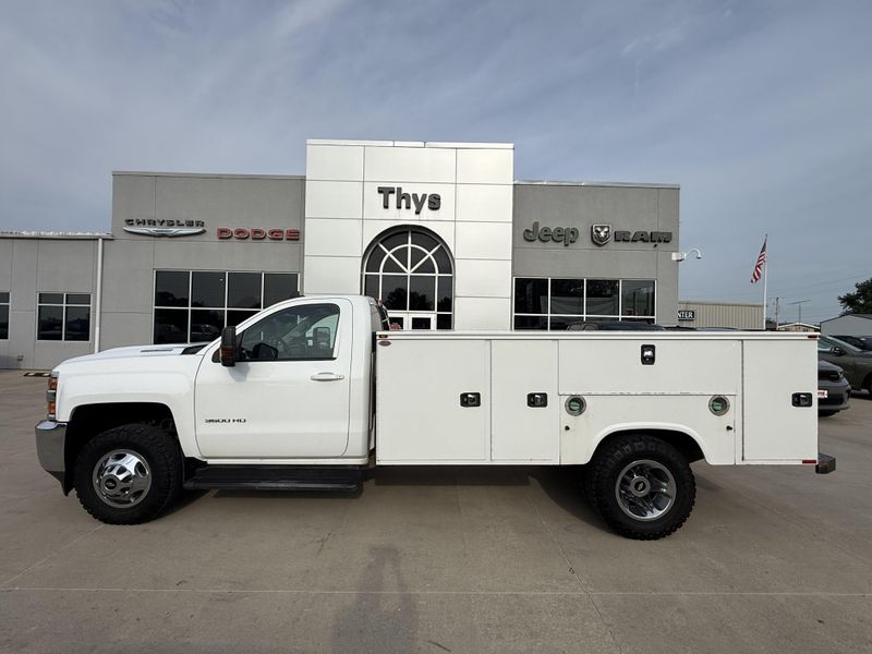 Used 2017 Chevrolet Silverado 3500HD Chassis LTImage 19