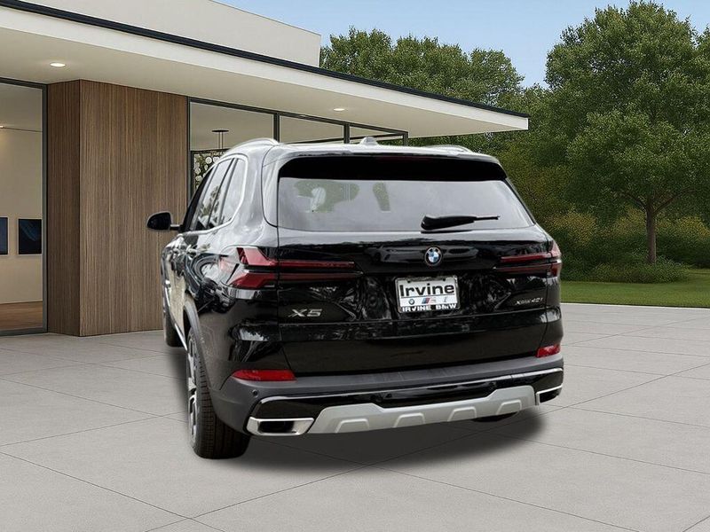 New 2026 BMW X5 xDrive40iImage 11