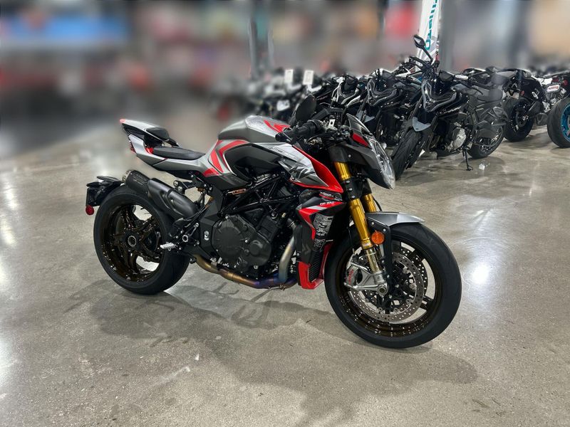 Used 2022 Mv Agusta BRUTALE 1000 NURBURGRING Image 10