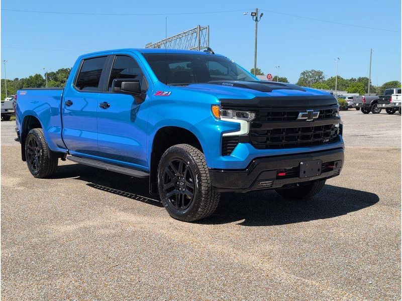 Used 2025 Chevrolet Silverado 1500 LT Trail BossImage 7