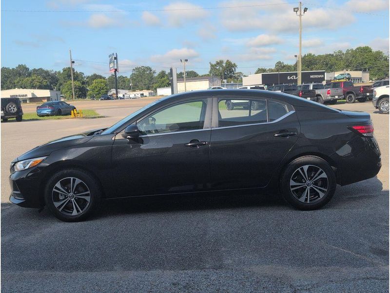 Used 2023 Nissan Sentra SVImage 2
