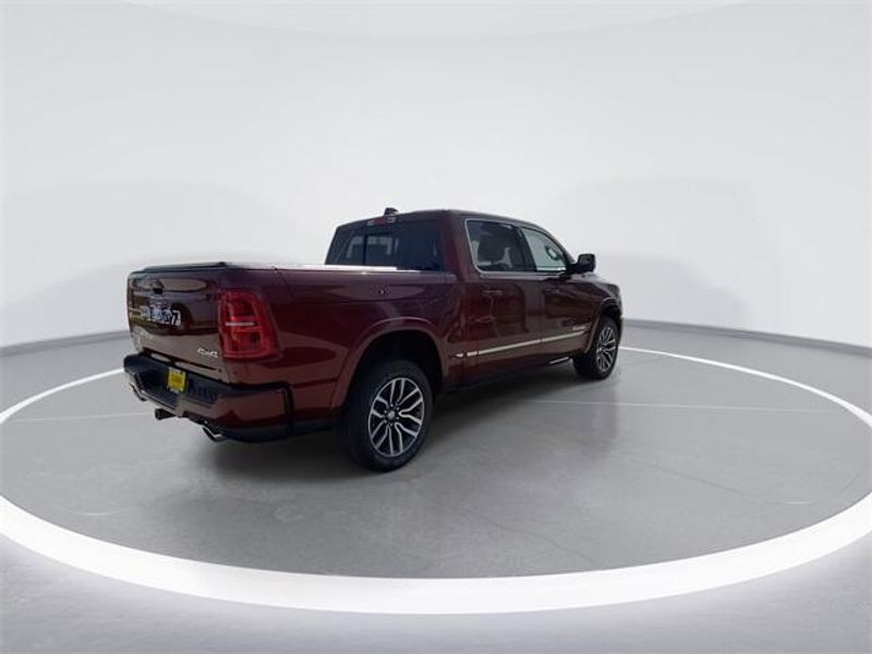 2025 RAM 1500 Limited Crew Cab 4x4 5