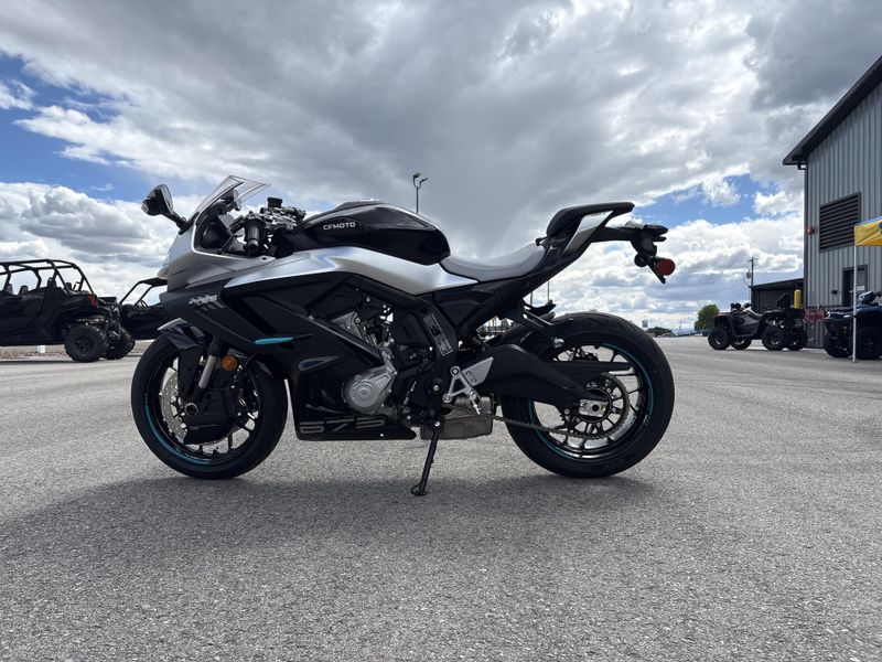 New 2026 CFMOTO 675 SS 