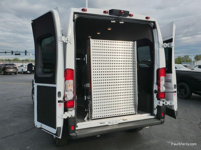 2023 RAM ProMaster 2500 Window Van High RoofImage 7