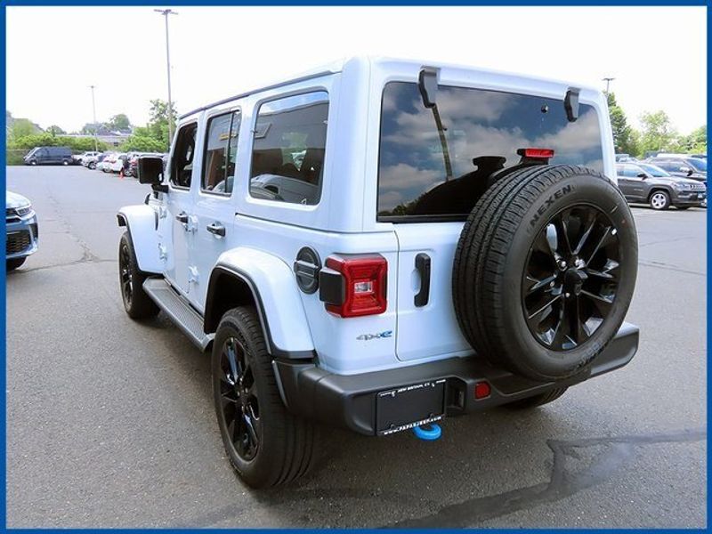 2024 Jeep Wrangler 4xE Sahara 4xeImage 5