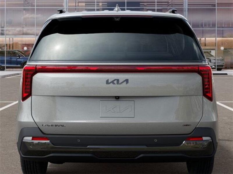 2025 Kia Carnival Hybrid SX PrestigeImage 13