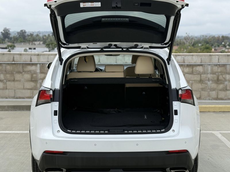 2016 Lexus NX 200tImage 14