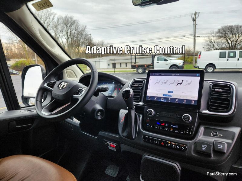 New 2024 RAM Promaster 2500 Slt+ Window Van High Roof 159' Wb