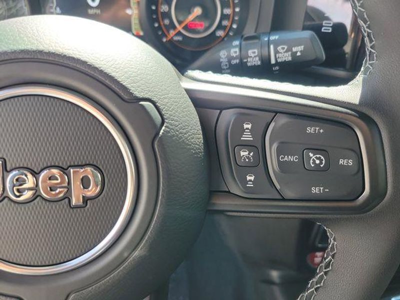 New 2026 Jeep Wrangler 4-door Rubicon X