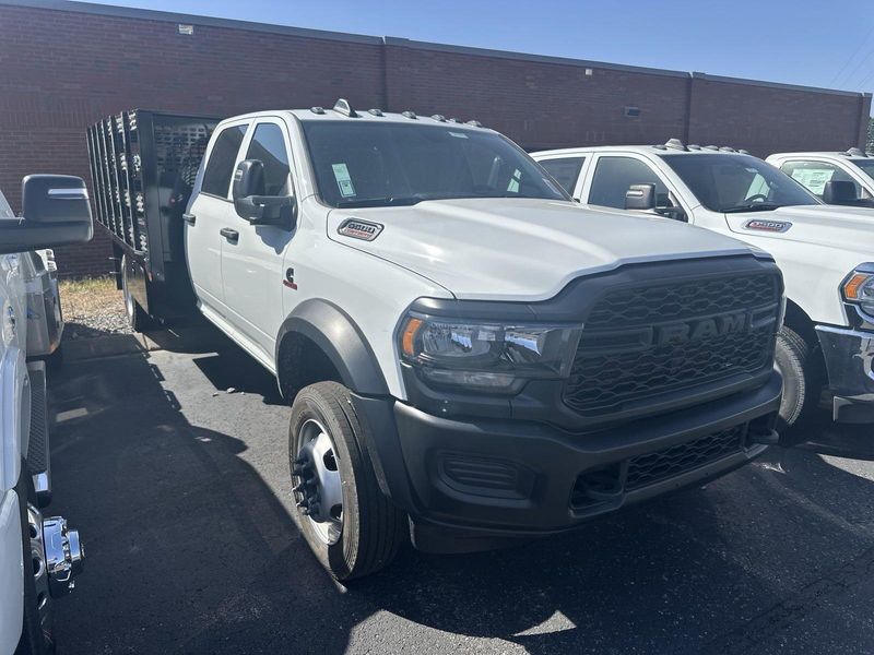 2024 RAM 5500 Tradesman Chassis Crew Cab 4x4 84